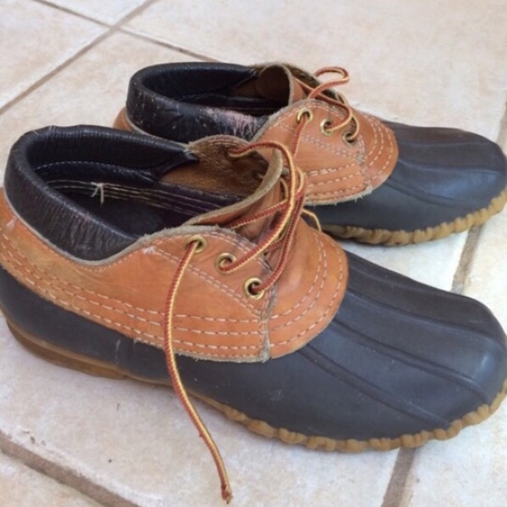 LL Bean rain shoes - size 7, fits ladies size 8!
